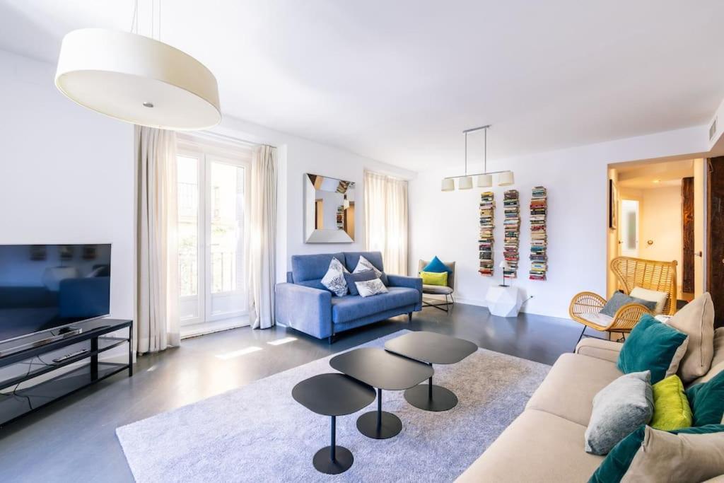 Amazing Flat 5 Balconies In Chueca - Gran Via Madri Exterior foto