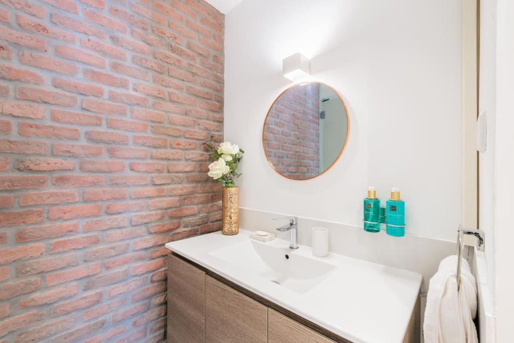 Amazing Flat 5 Balconies In Chueca - Gran Via Madri Exterior foto